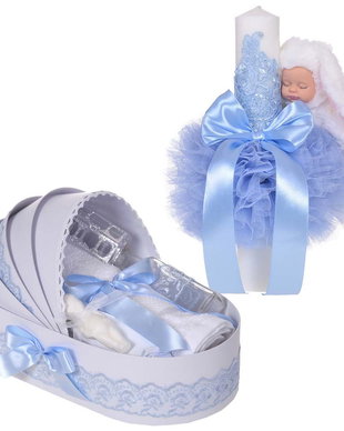 Lumanare botez cu iepuras pufos si trusou botez in landou, decor dantela Bleu