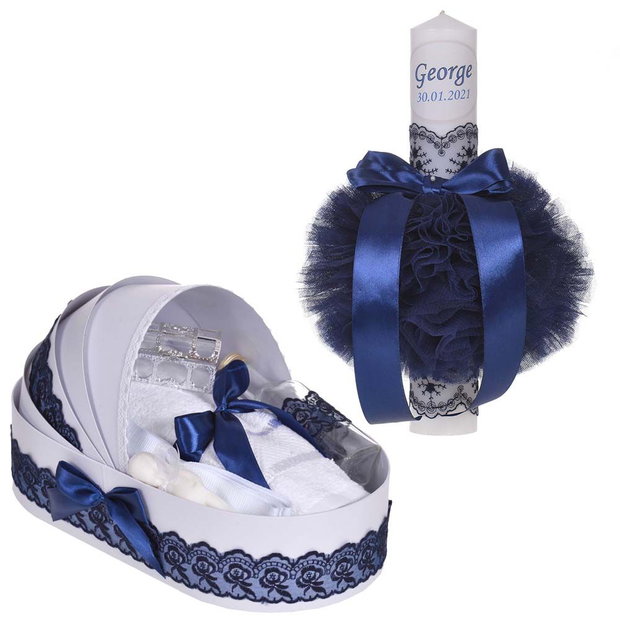 Lumanare botez personalizata si trusou botez in landou, decor dantela Bleumarine