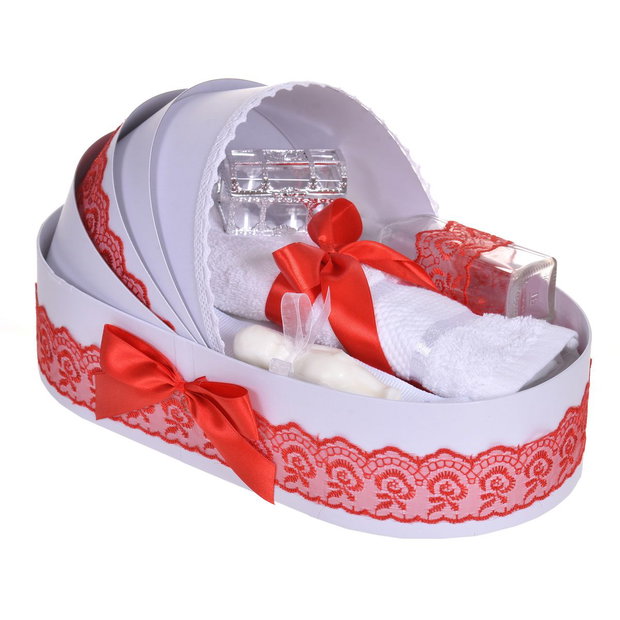 Lumanare botez personalizata si trusou botez in landou, decor dantela Rosie