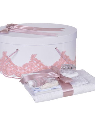 Set trusou botez si cutie trusou, dantela si fundita, decor elegant Roz pudra