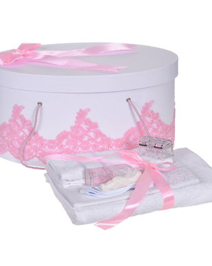 Set trusou botez si cutie trusou, dantela si fundita, decor elegant Roz