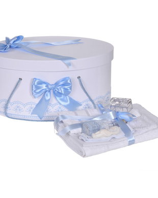 Set trusou botez si cutie trusou, dantela si fundite, decor Bleu