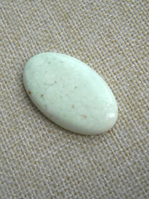 Caboson lemon chrysoprase (F33-3)