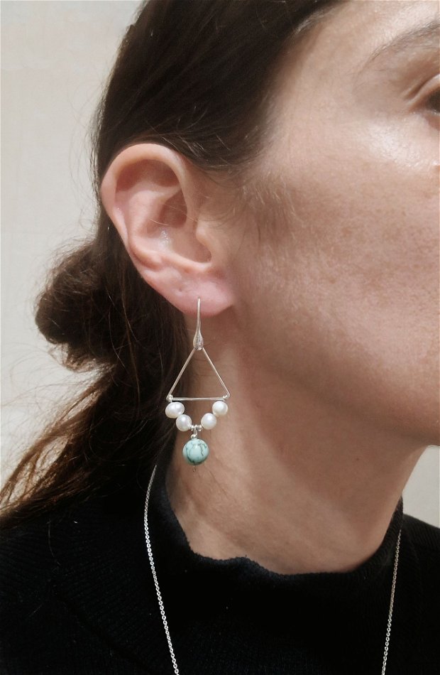Cercei din argint cu perle si turcoaz natural "Pearl Triangle"