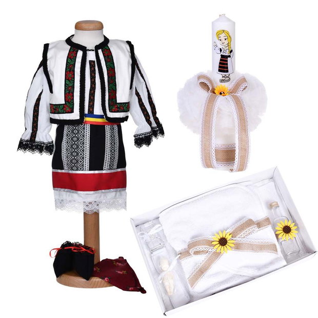 Set hainute botez traditional fetita, trusou si lumanare, decor traditional popular, set botez cu motive nationale, set botez national