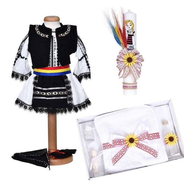 Set hainute botez traditional fetita, trusou si lumanare, decor traditional popular, set botez cu motive nationale, set botez national