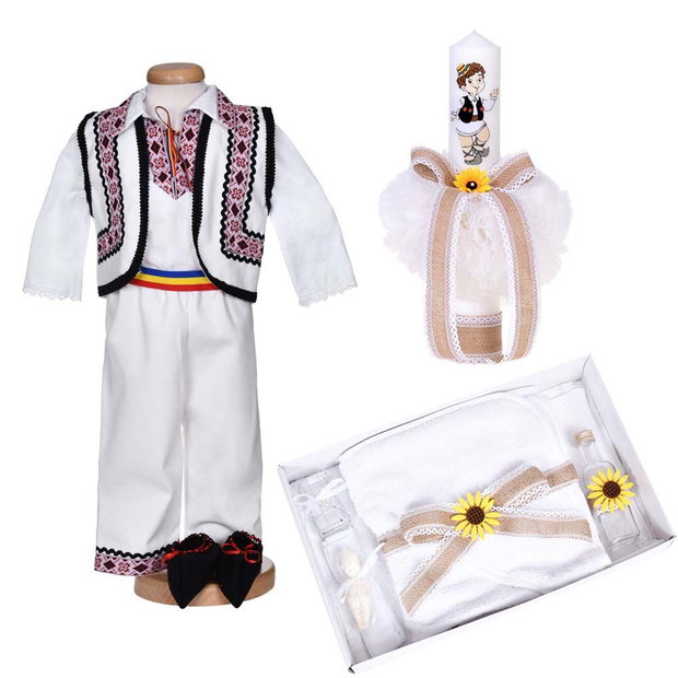 Set hainute botez traditional baietel, trusou si lumanare, decor traditional popular, set botez cu motive nationale, set botez national