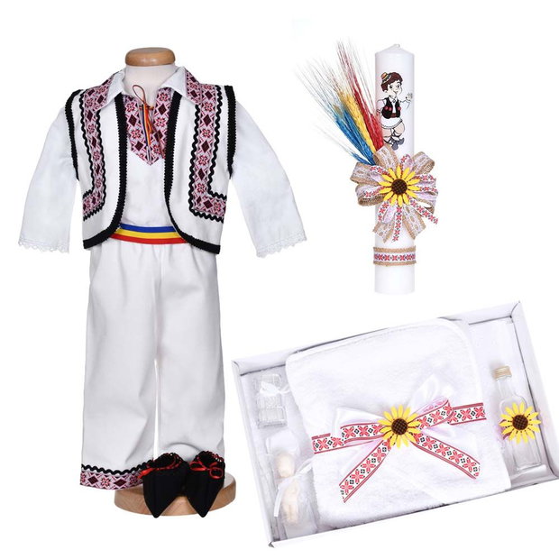 Set hainute botez traditional baiat, trusou si lumanare, decor traditional popular, set botez cu motive nationale, set botez national