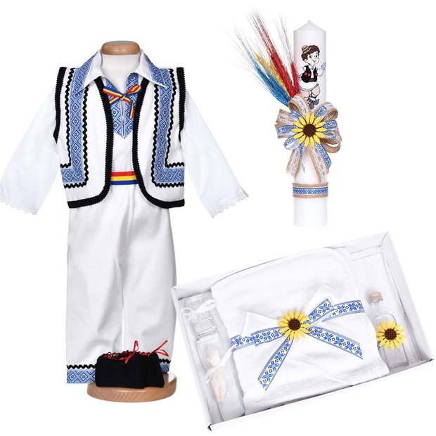 Set hainute botez traditional baiat, trusou si lumanare, decor traditional popular, set botez cu motive nationale, set botez national