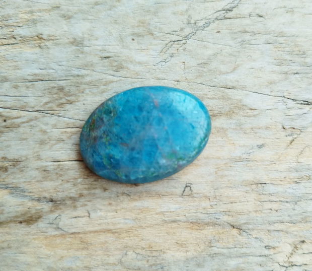 Cabochon apatit, 30x22x6 mm