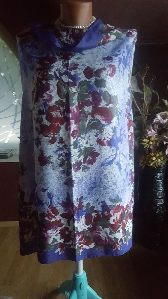 ESARFA PRINT FLORAL CROMATICA DEOSEBITA 87/87 CM