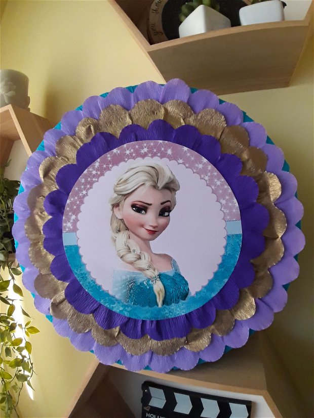 Piñata piniata Elsa
