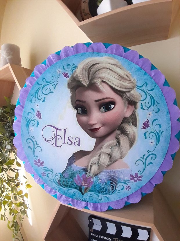 Piñata piniata Elsa