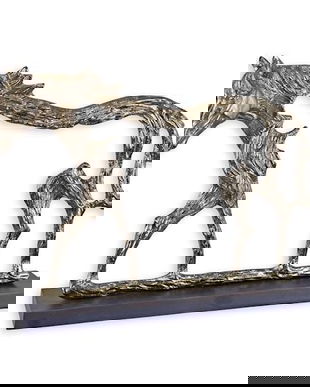 Cal mare -statueta din aluminiu pe un soclu din marmura