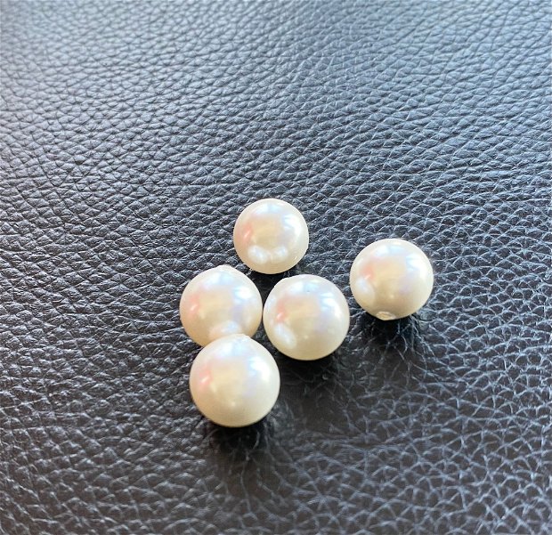 Perle Shell 6 mm, semigaurite, rotunde, clasa A, alb -1buc