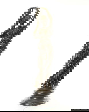 Hebe cu urna -statueta din bronz pe un soclu din marmura