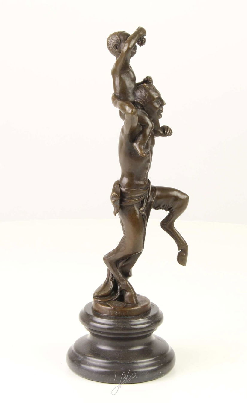 BACHUS - STATUETA DIN BRONZ PE SOCLU DIN BRONZ