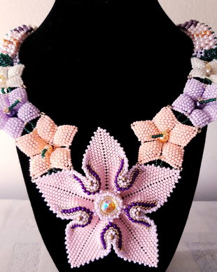 Colier Valsul Florilor
