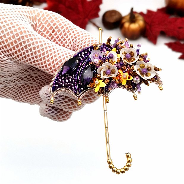 Rezervat Broșă Umbrela - Purple Umbrella Flowers