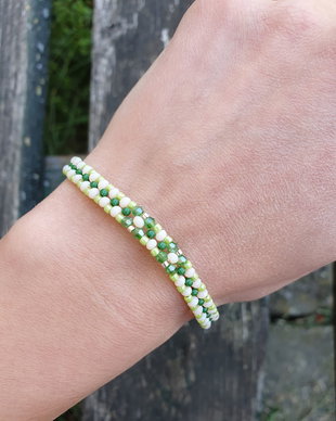 Brățară Handmade cu Mărgele Toho Verde și Fildes