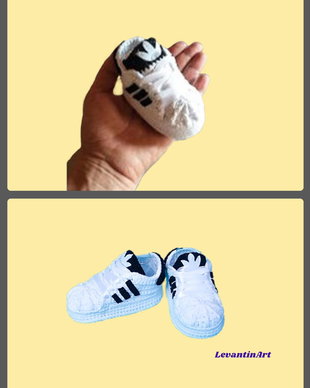 Botosei pentru bebelusi imitatie Adidas.  Incaltaminte nou-nascut handmade. LA COMANDA