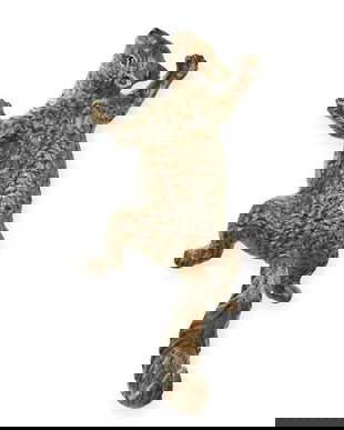 Veverita cataratoare-decoratiune din fonta pentru perete