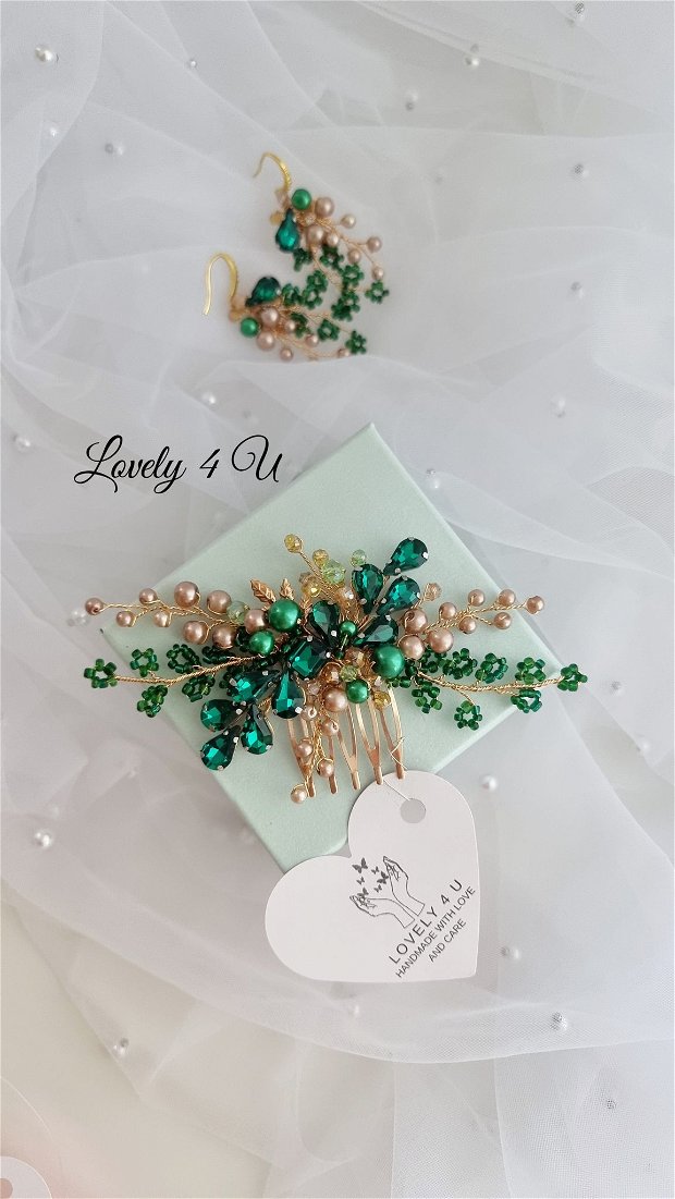 LUCY  - Cercei cu perle verzi