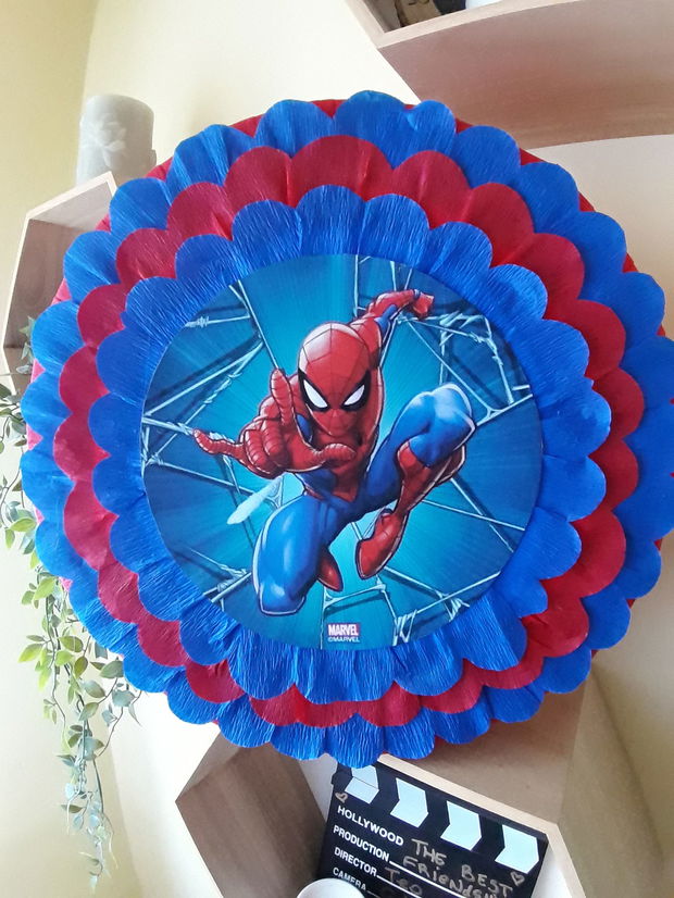 Piñata piniata party Spiderman