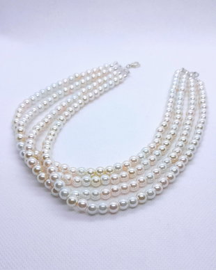 Colier tip chocker din perle de sticlă- alb/crem-mix