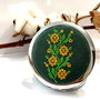 Oglinda dubla cu aplicatie de broderie manuala