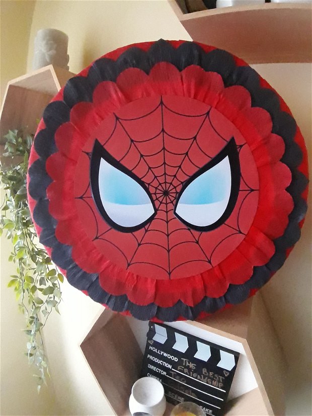 Pinata Piniata Spiderman