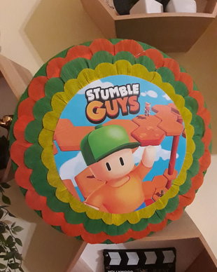 Pinata Piniata Stumble Guys