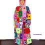 Cardigan oversize croșetat manual multicolor cu glugă și buzunare  piesă unicat de designer, stil boho cozy, mărime universală (M-XL)
