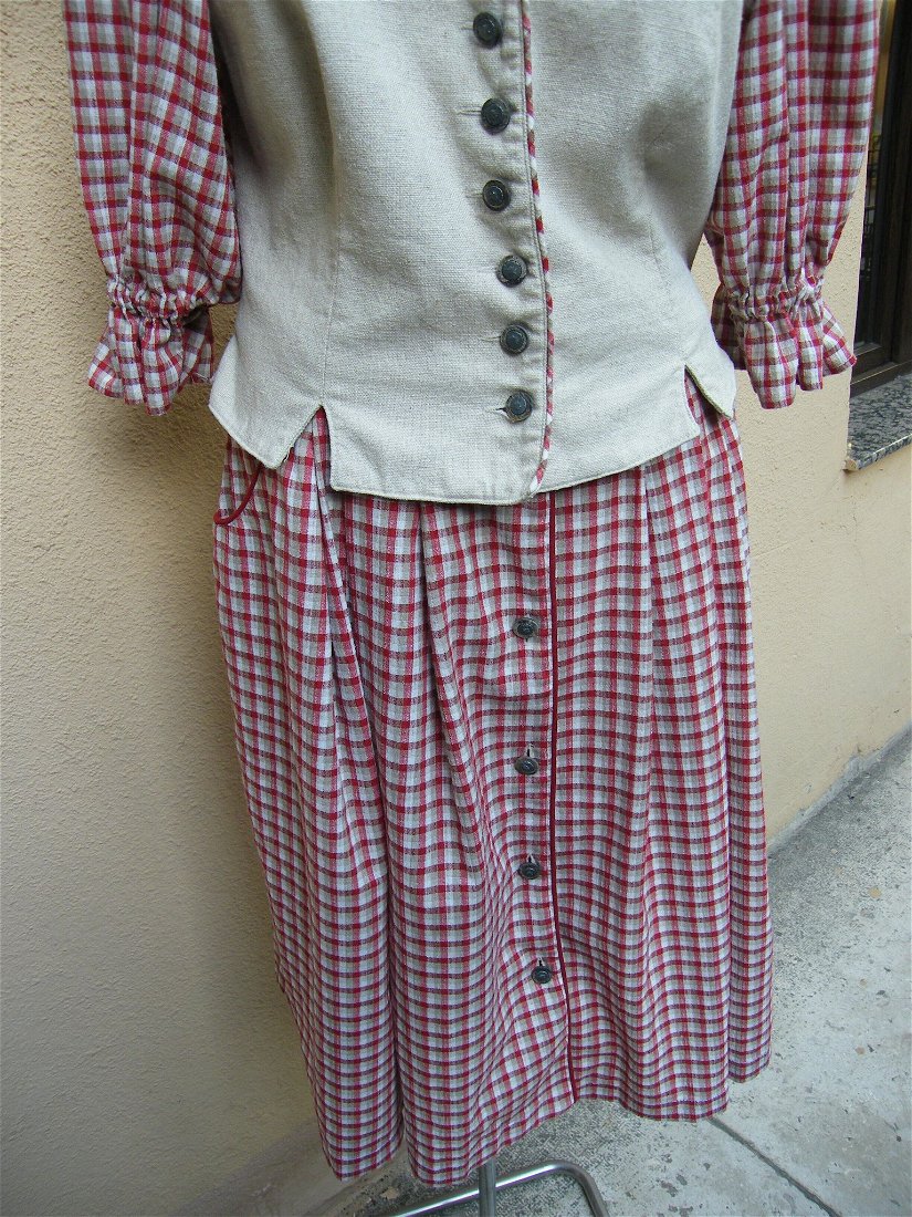 Costum rustic bavarez mar 40