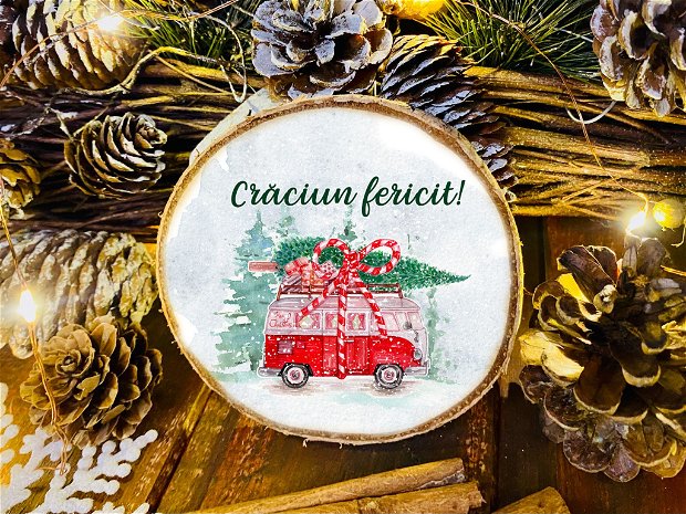 Ornament Craciun personalizat pe felie lemn - Christmas Trucks