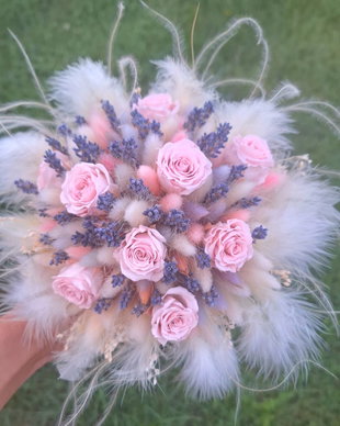 Buchet mireasa / nasa lavanda și pene