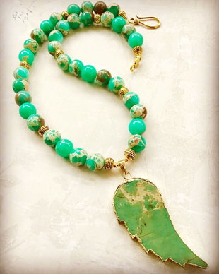 Colier aripa inger Jasp imperial verde