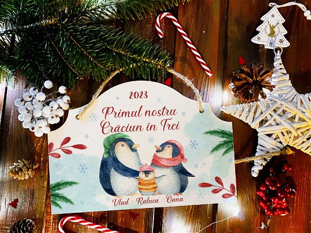 Placuta Decorativa Personalizata de Craciun - Penguin Family