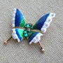 Brosa "fluture" (PGG)