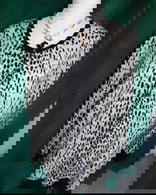 Cardigan  nou  combinatie cu lina pura , Australia , masura 50 - 52