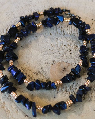 Colier handmade cu cipsuri din pietre semipretioase si margele toho