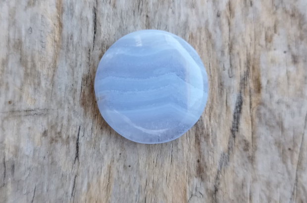 Cabochon calcedonie bleu, 25 mm