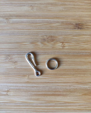 Închizătoare cârlig - 26x8mm