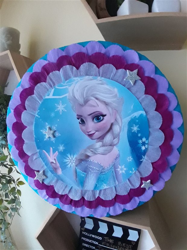 Pinata piñata Elsa Frozen