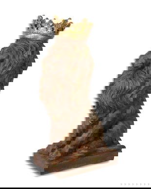 Leu cu coroana-statueta din rasini