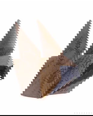 Pasare-statueta din rasini