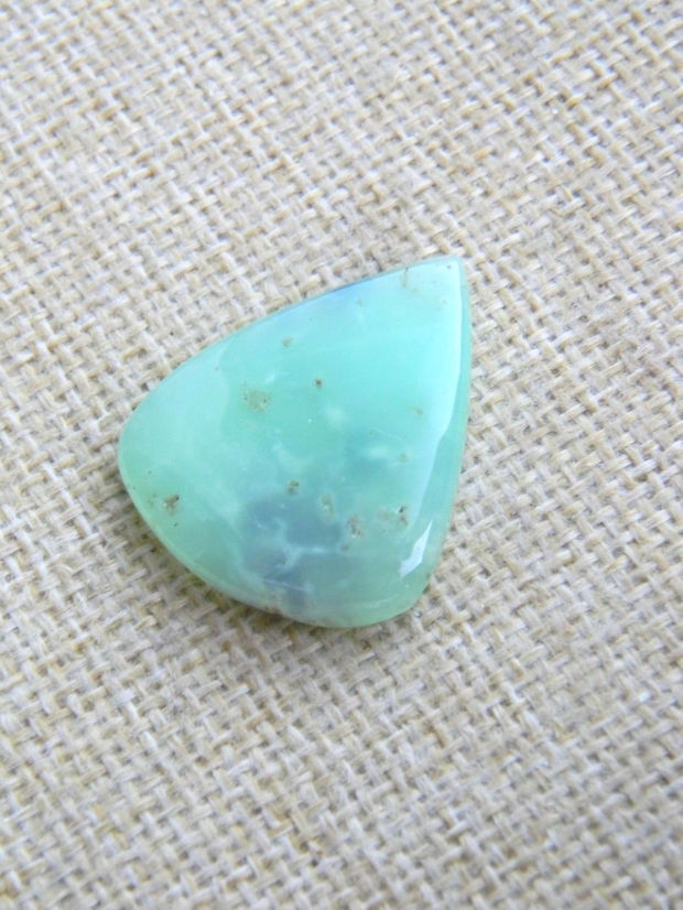 Caboson chrysoprase (F28-3)