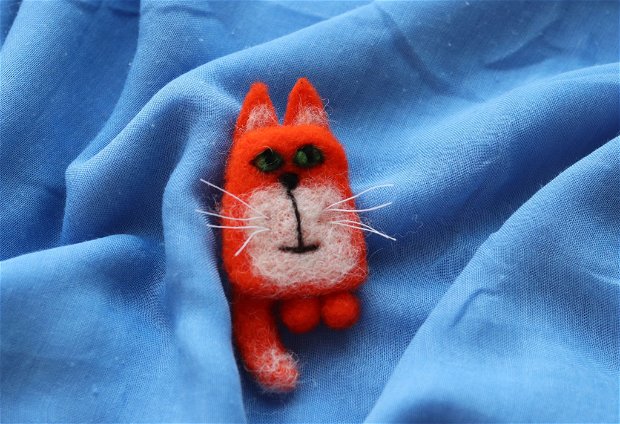 Brosa din lana `Pisica portocalie``
