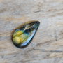 Cabochon labradorit, 31x19x6.5 mm
