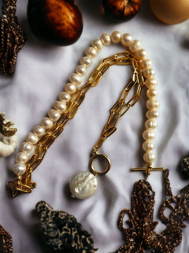 Colier perle de cultura si lant din alama aurita